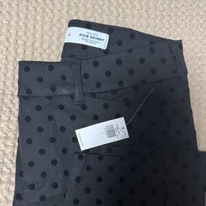 Old Navy Black Polka Dot Pixie Skinny Pants